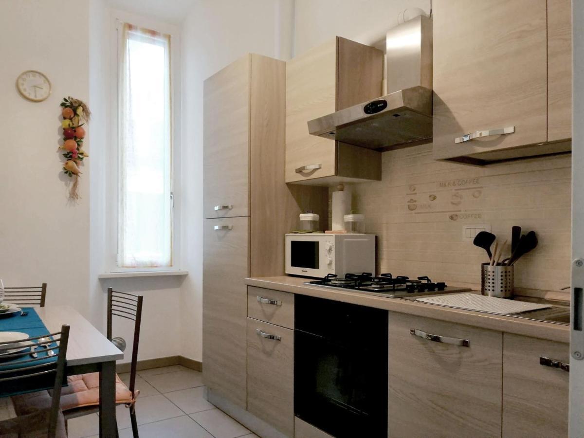 Appartamento Aida - Near The Center With Private Parking E Ac Como Exterior foto